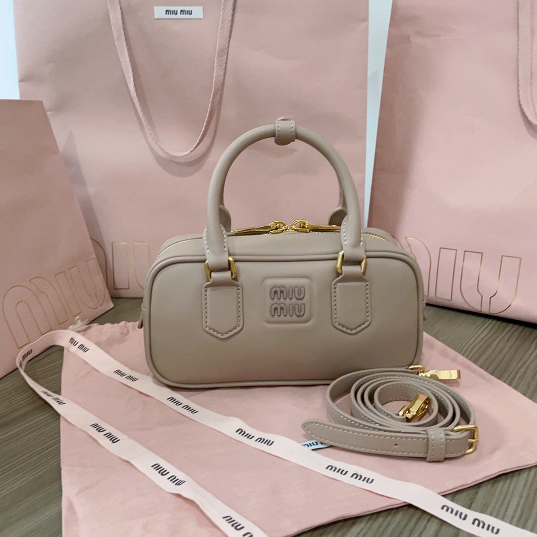Miumiu -