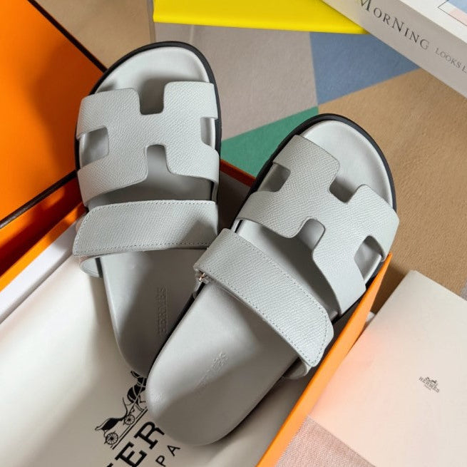 Sandales Chypre Hermes Blanc cassé