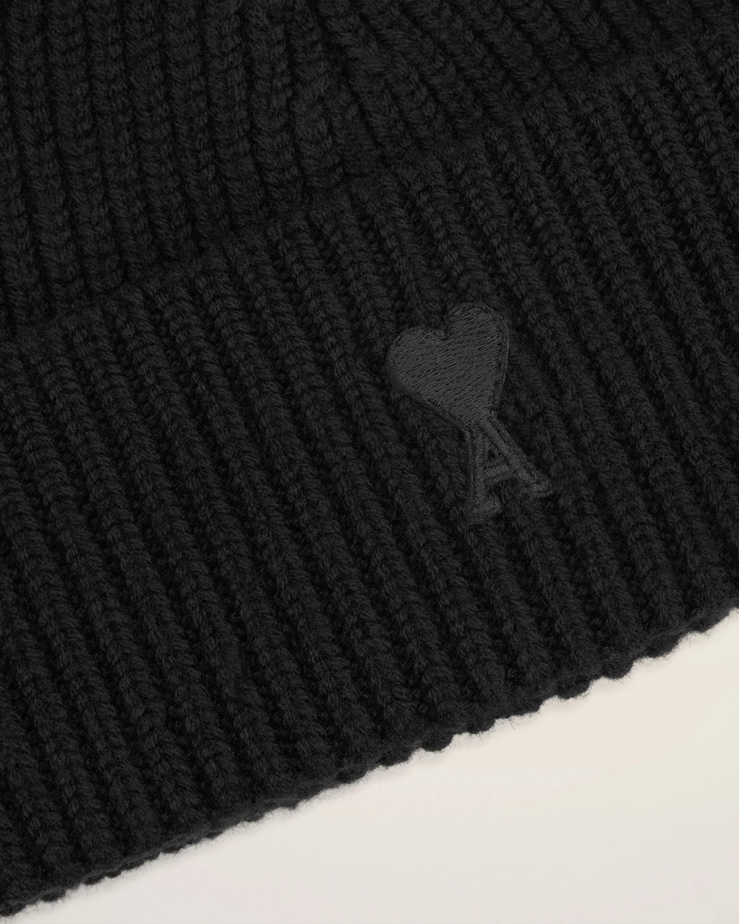 Ami Bonnet Noir