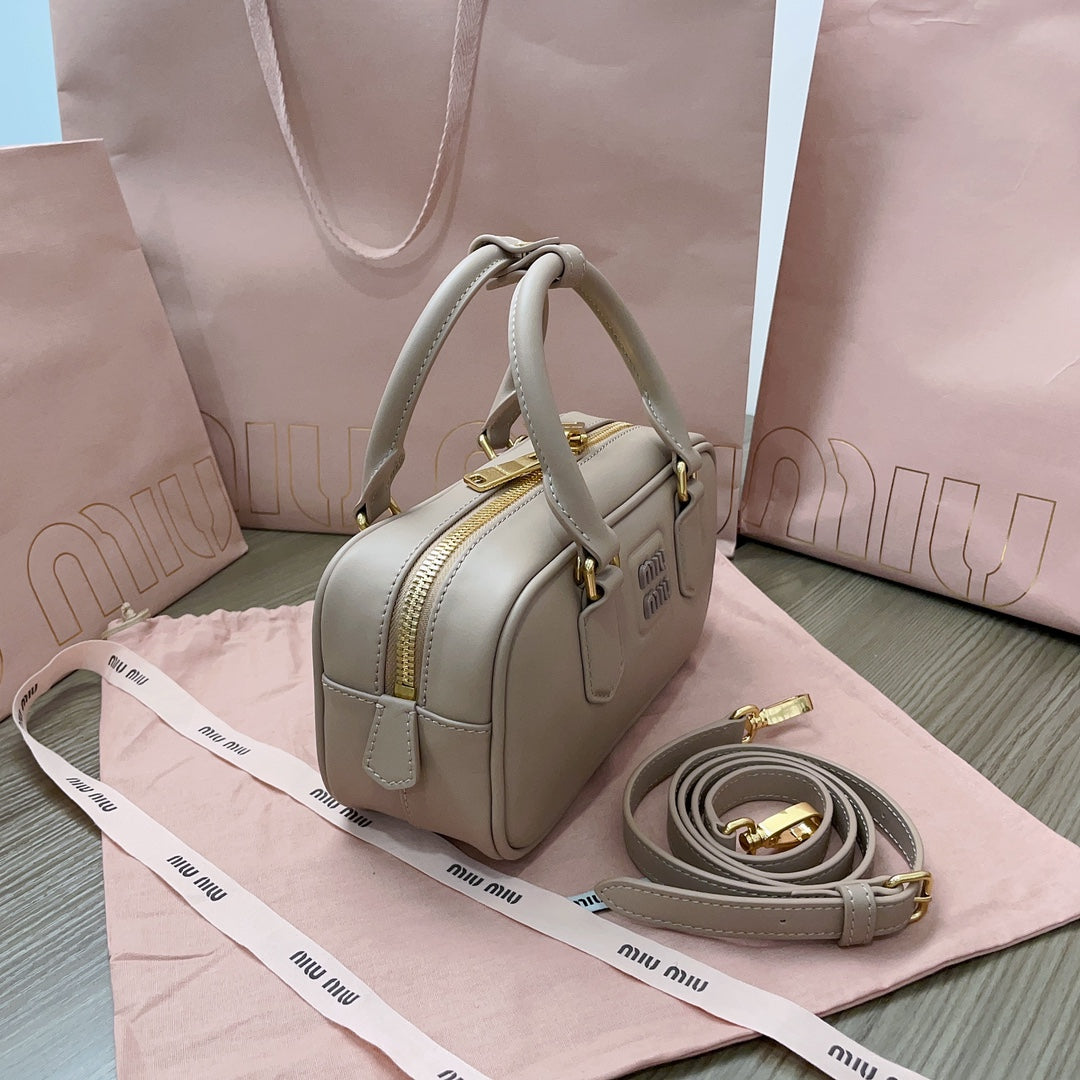 Miumiu -