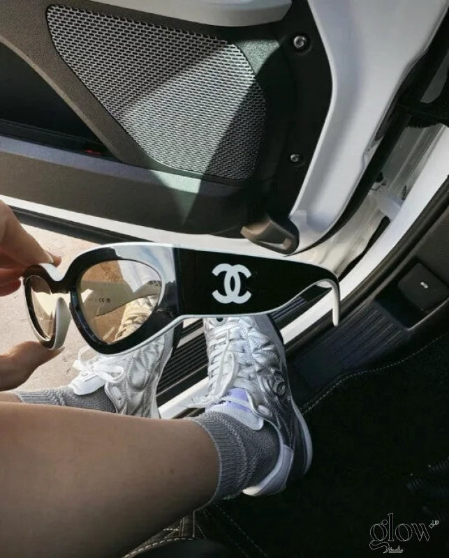 Chanel - CH6056