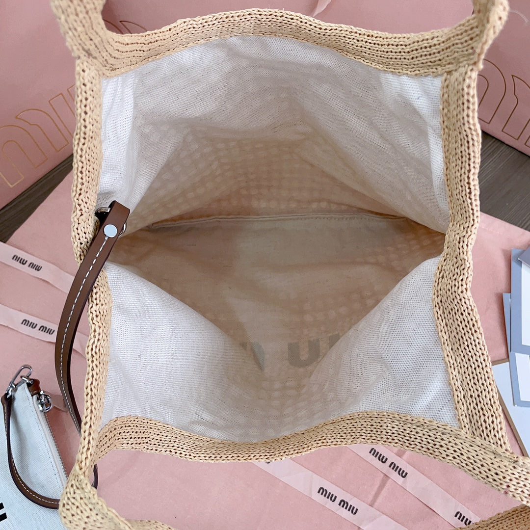 Miumiu - IVY raffia-effect and linen bag