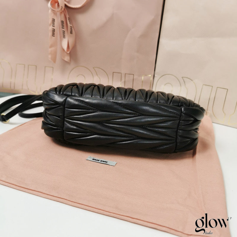 Miumiu - Wander matelassé nappa leather hobo bag