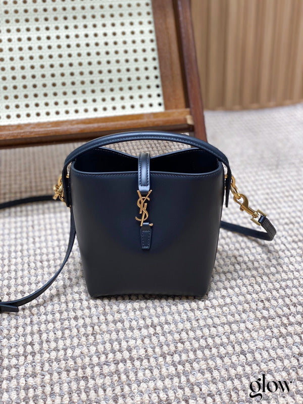 YSL - Sac seau Le 37 Small en cuir