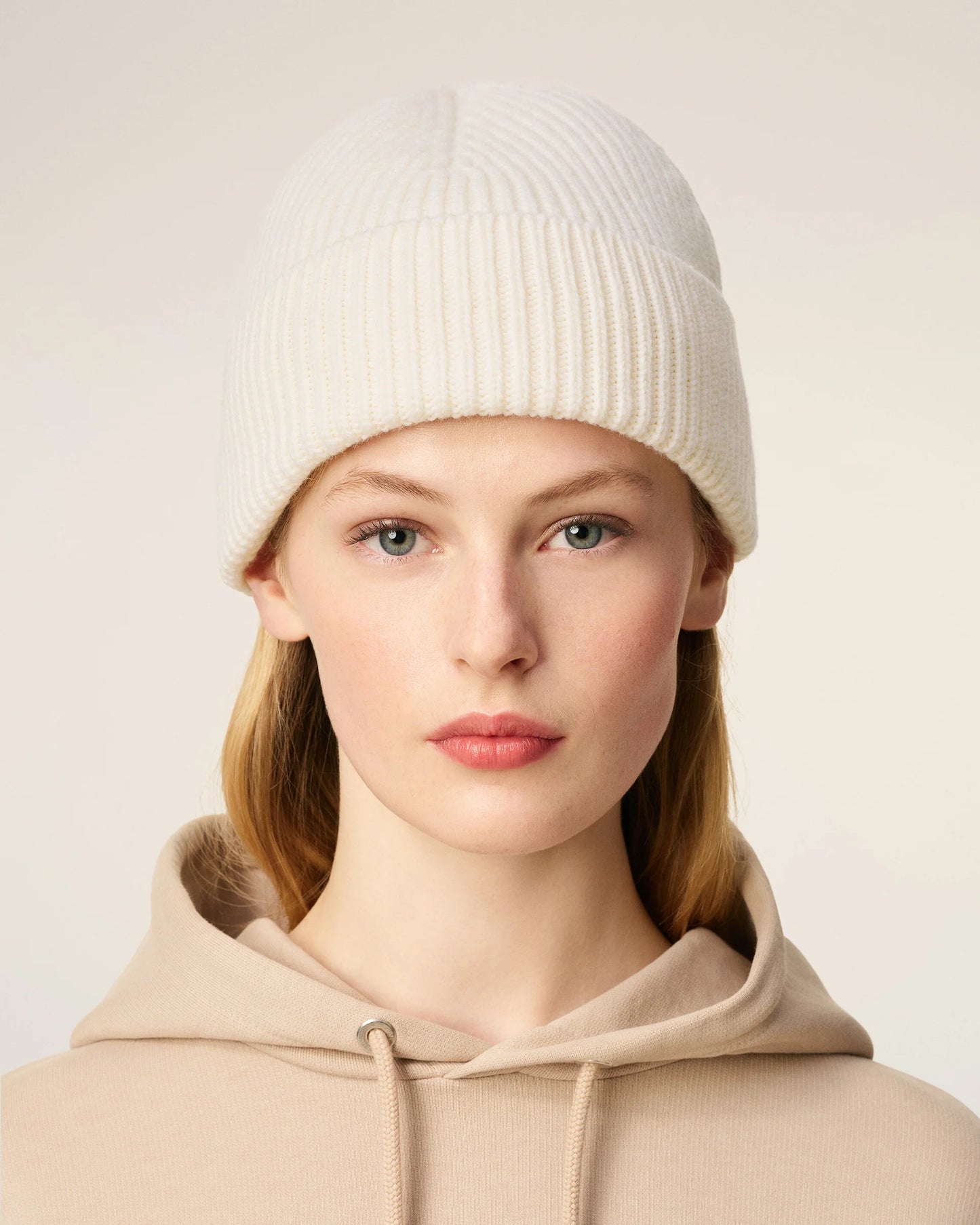 Ami Bonnet Blanc