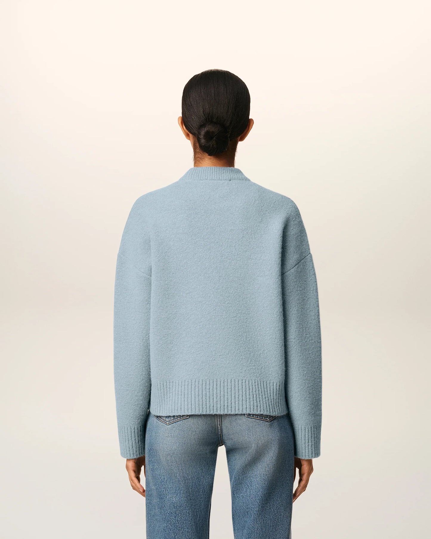 Ami Pull Bleu Col Rond En Alpaga
