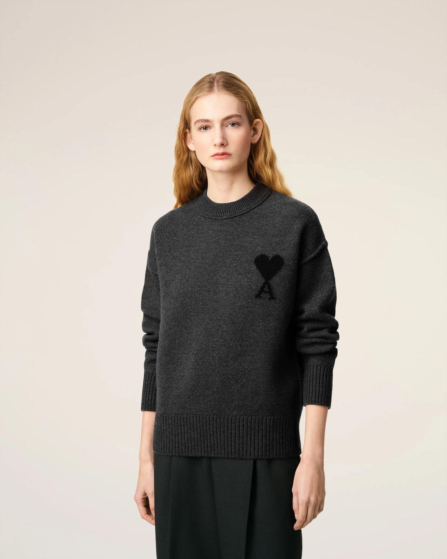 Ami Pull Gris Col Rond  En Laine Gris chine Noir