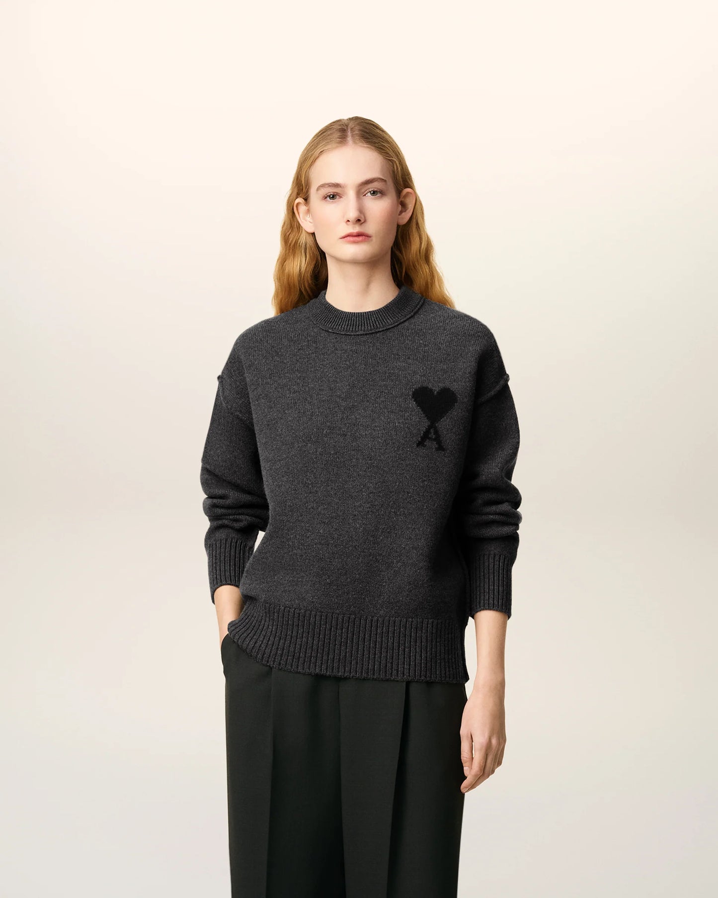 Ami Pull Gris Col Rond  En Laine Gris chine Noir