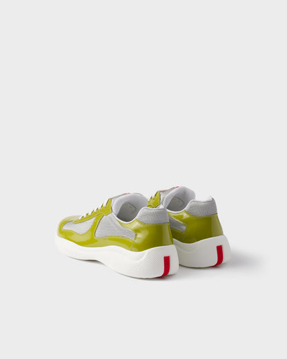 Prada Cup Vert Kaki
