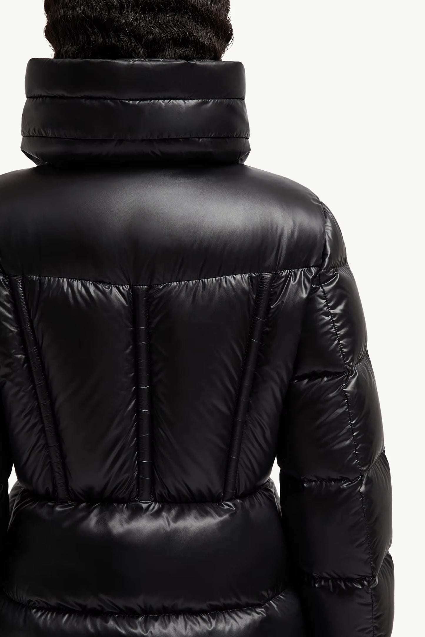 Moncler - Doudoune courte à capuche Douro