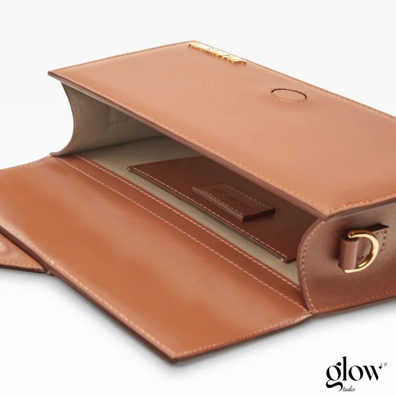 Jacquemus - Le grand Bambino Light Brown