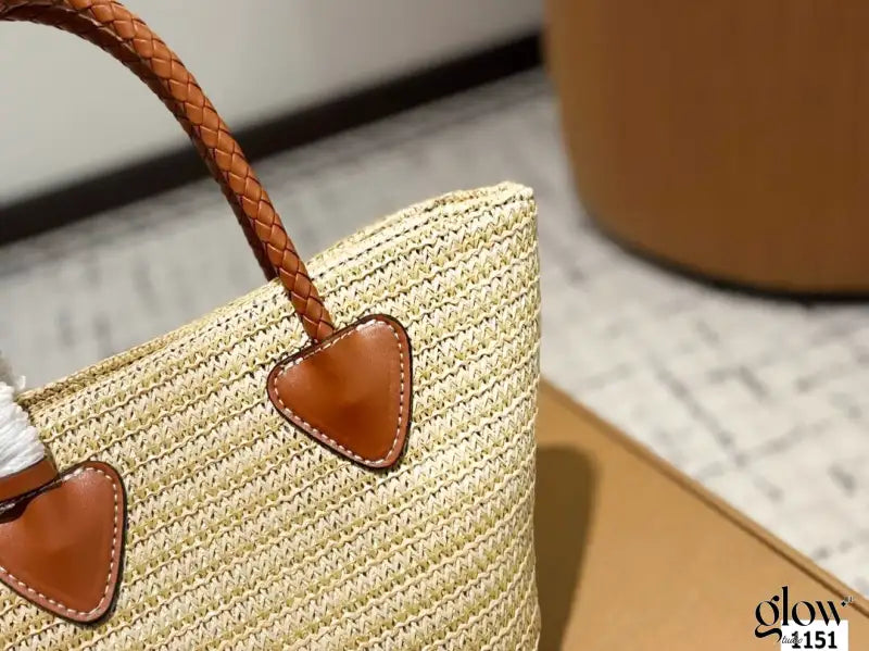 Miu miu - Grand shopping bag en raphia et cuir
