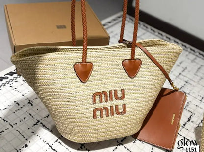 Miu miu - Grand shopping bag en raphia et cuir