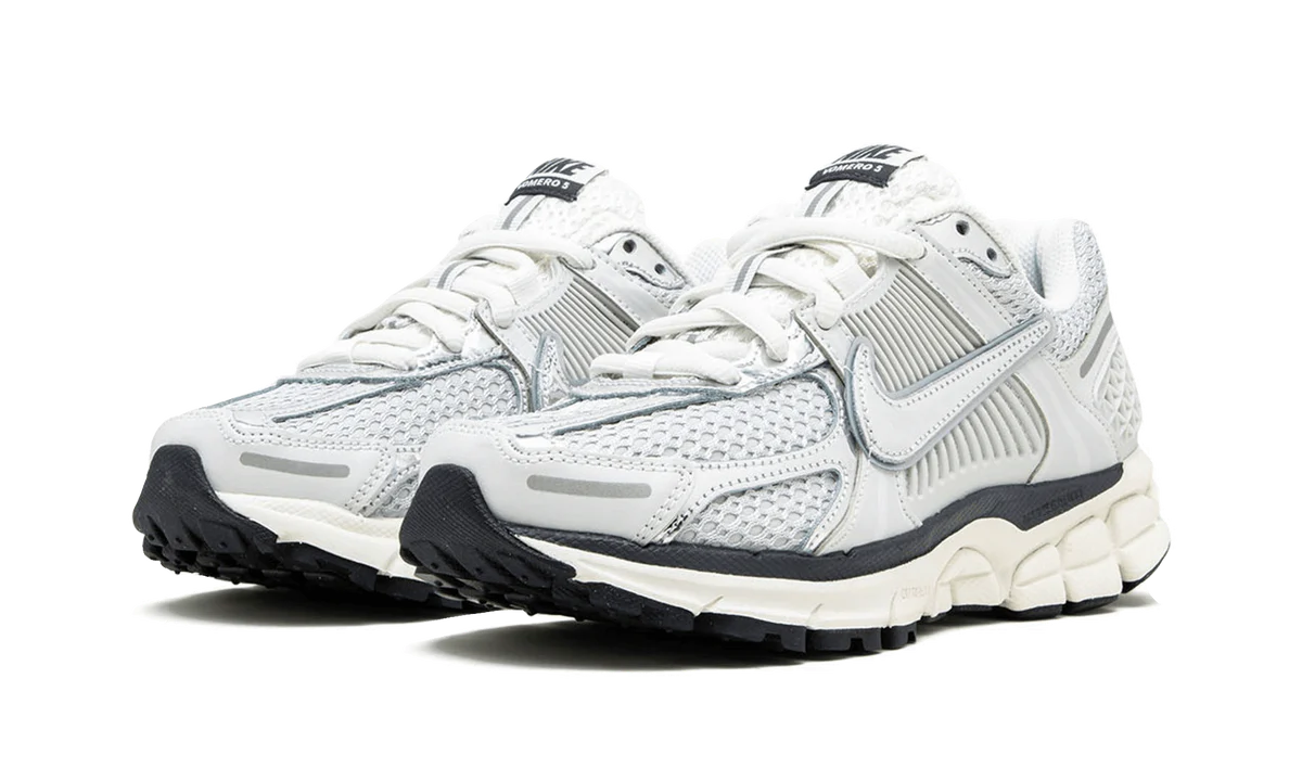 Nike Zoom Vomero 5 Photon Dust