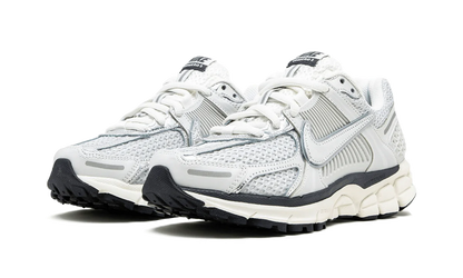 Nike Zoom Vomero 5 Photon Dust